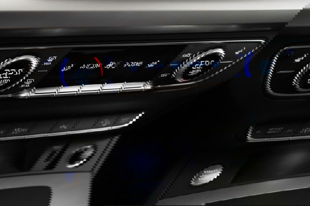 Audi Q5 Sportback usata a Varese (18)