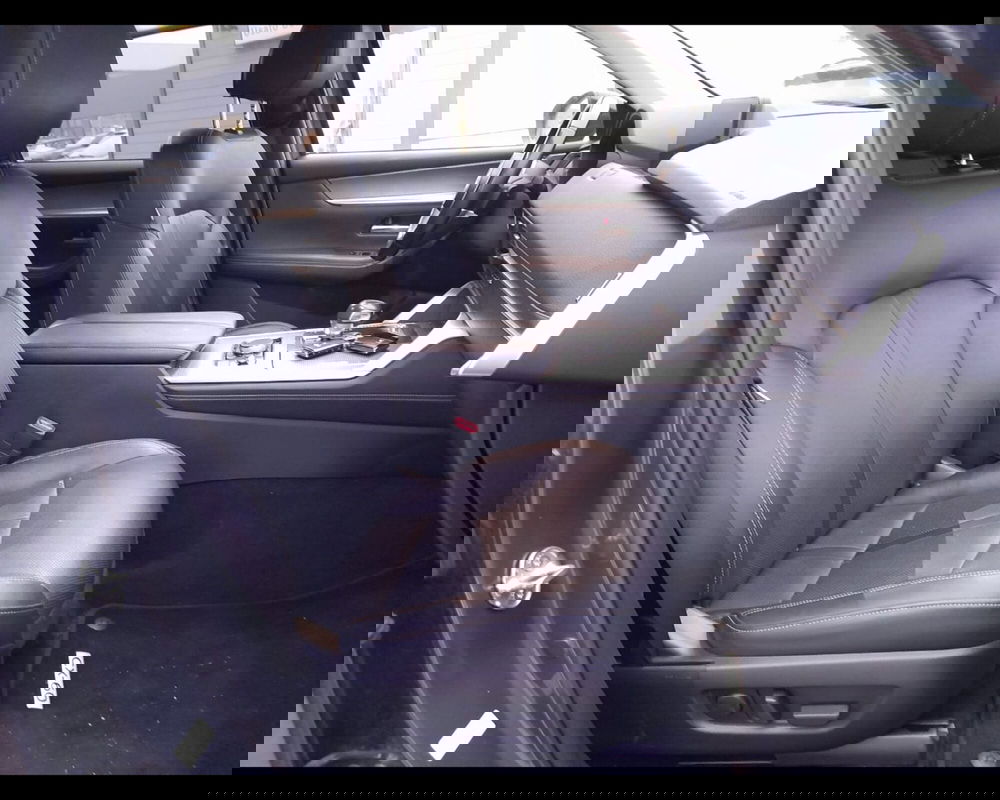 Mazda CX-60 usata a Ravenna (11)