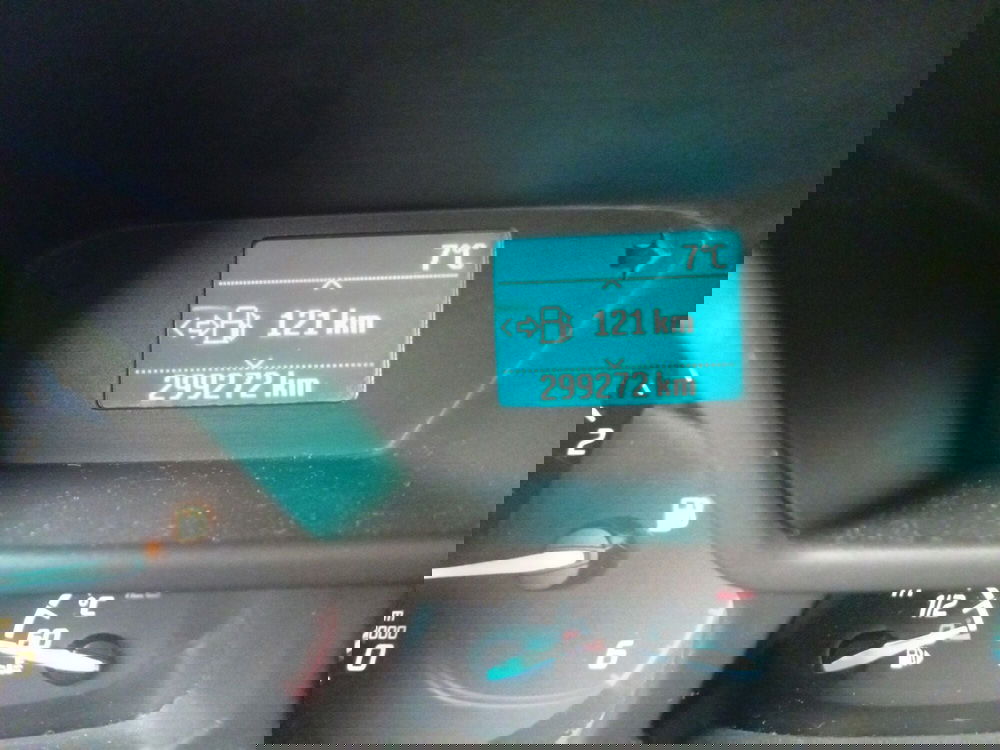 Ford Tourneo Connect usata a Brescia (16)
