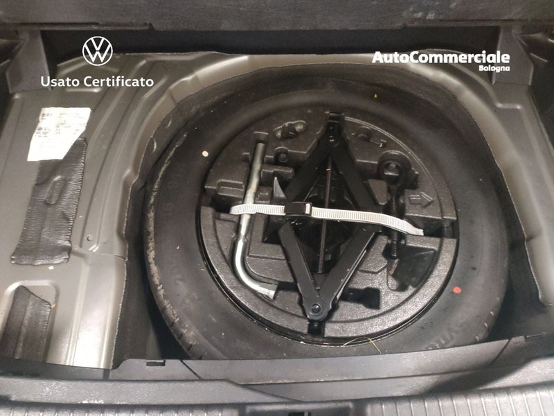 Volkswagen T-Cross usata a Bologna (18)