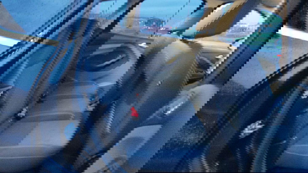 Ford C-Max usata a Firenze (12)