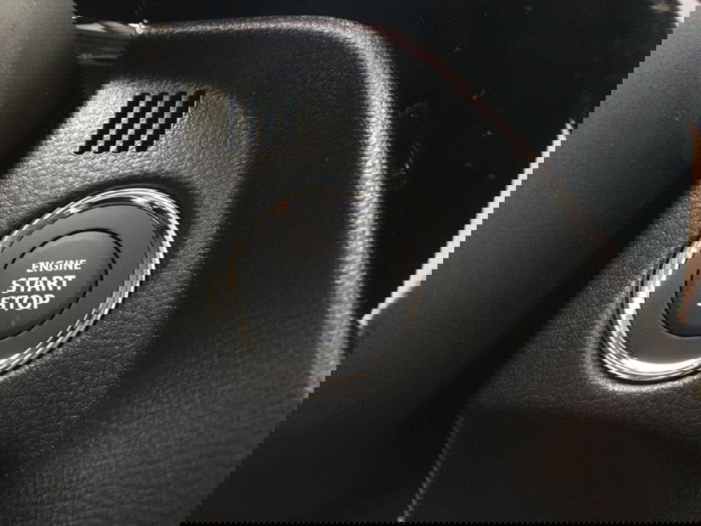 Suzuki S-Cross nuova a Cuneo (14)