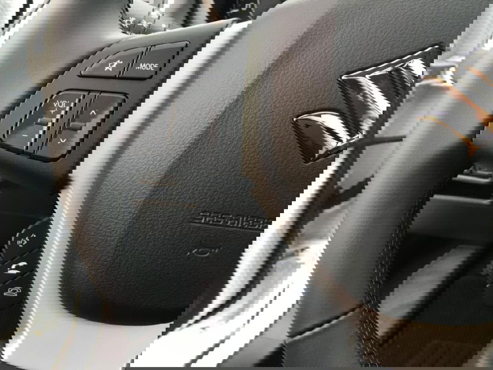 Suzuki S-Cross nuova a Cuneo (19)