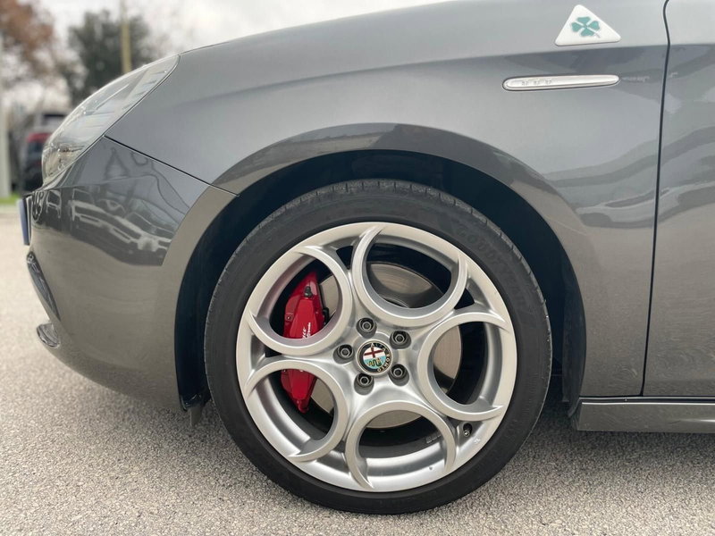 Alfa Romeo Giulietta usata a Ancona (19)