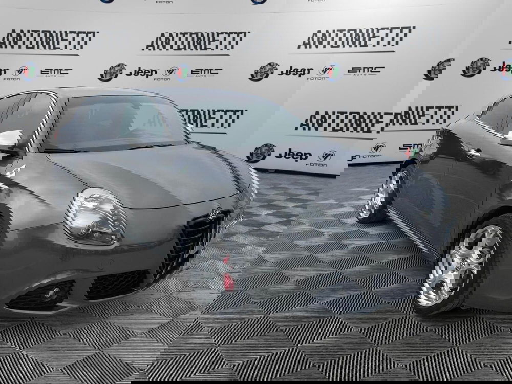 Alfa Romeo Giulietta usata a Ancona (3)