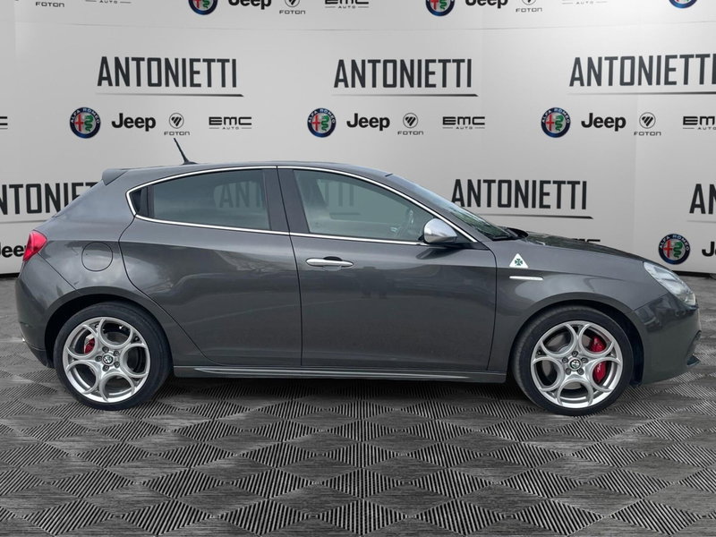 Alfa Romeo Giulietta usata a Ancona (4)