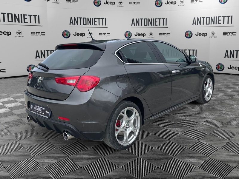Alfa Romeo Giulietta usata a Ancona (5)