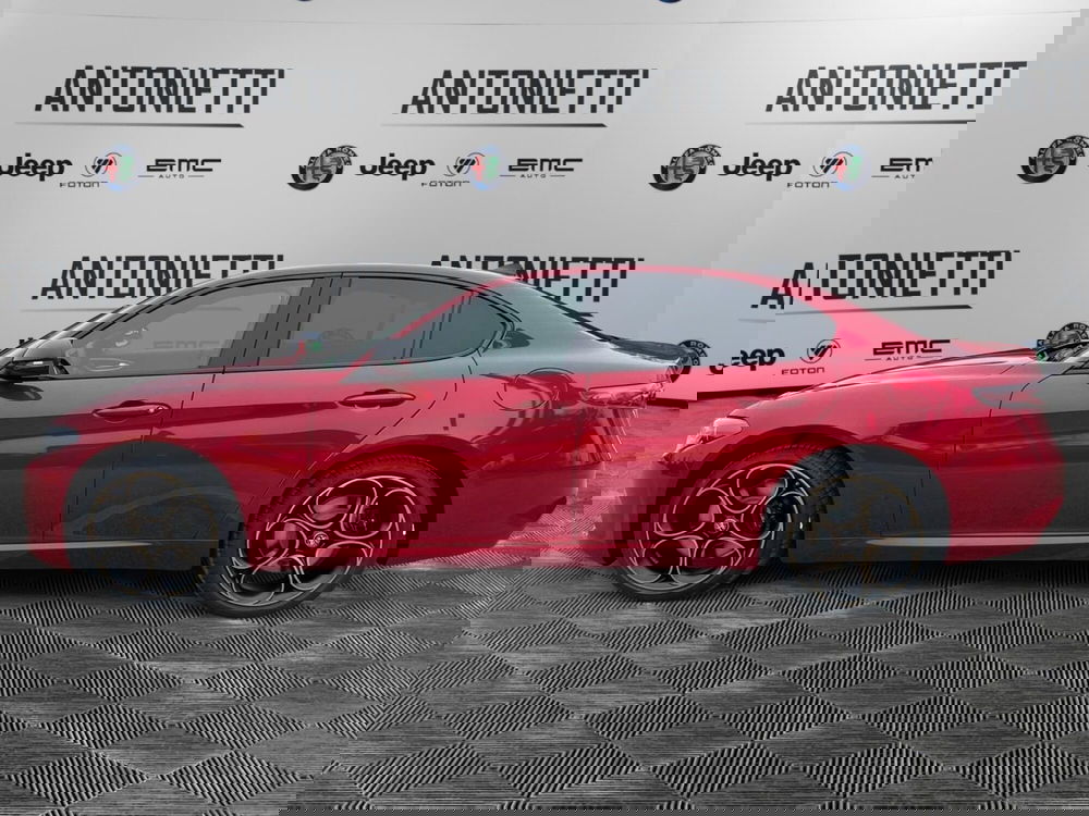 Alfa Romeo Giulia nuova a Ancona (8)