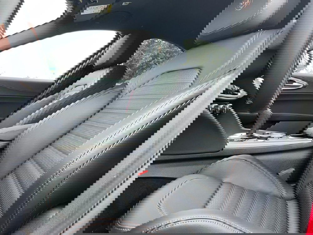 Alfa Romeo Giulia nuova a Ancona (9)