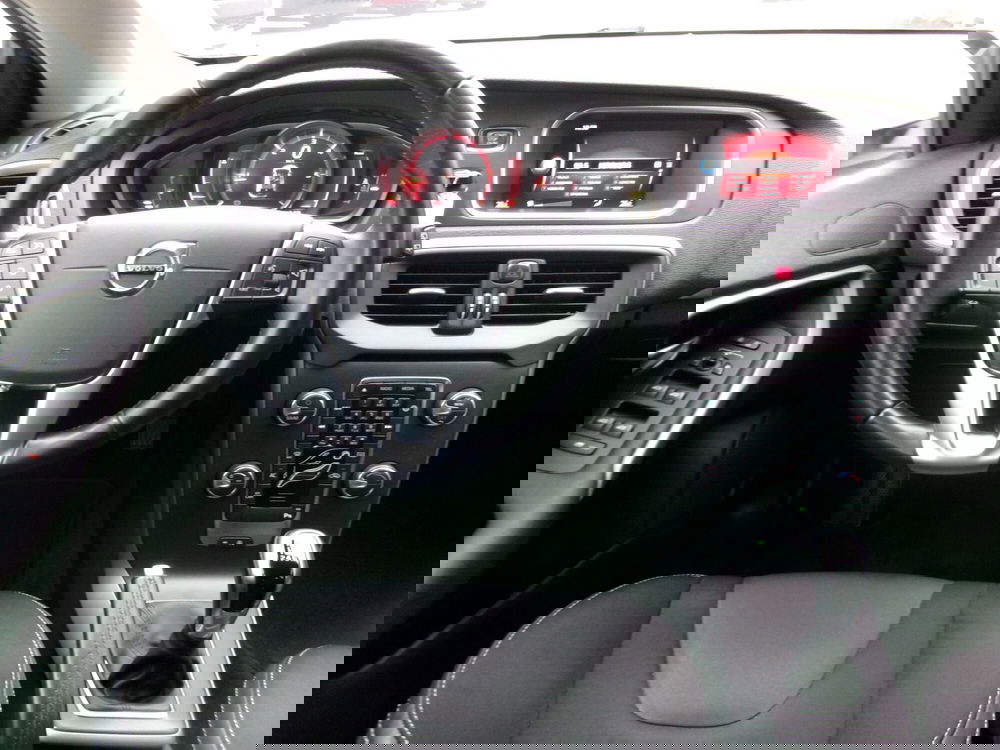 Volvo V40 usata a Venezia (12)