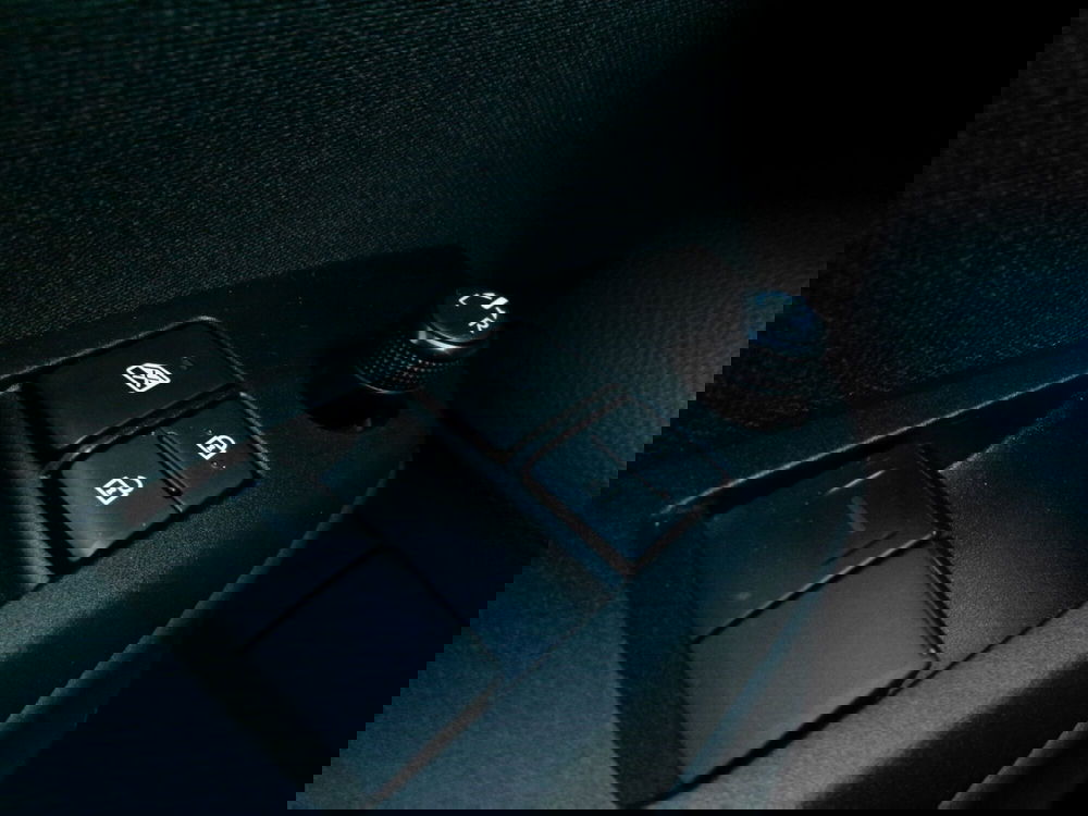 Toyota Yaris usata a Venezia (16)