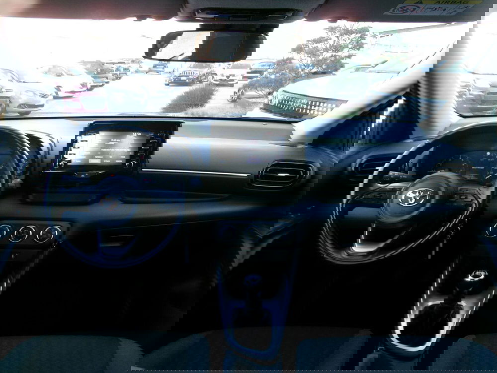 Toyota Yaris usata a Venezia (9)