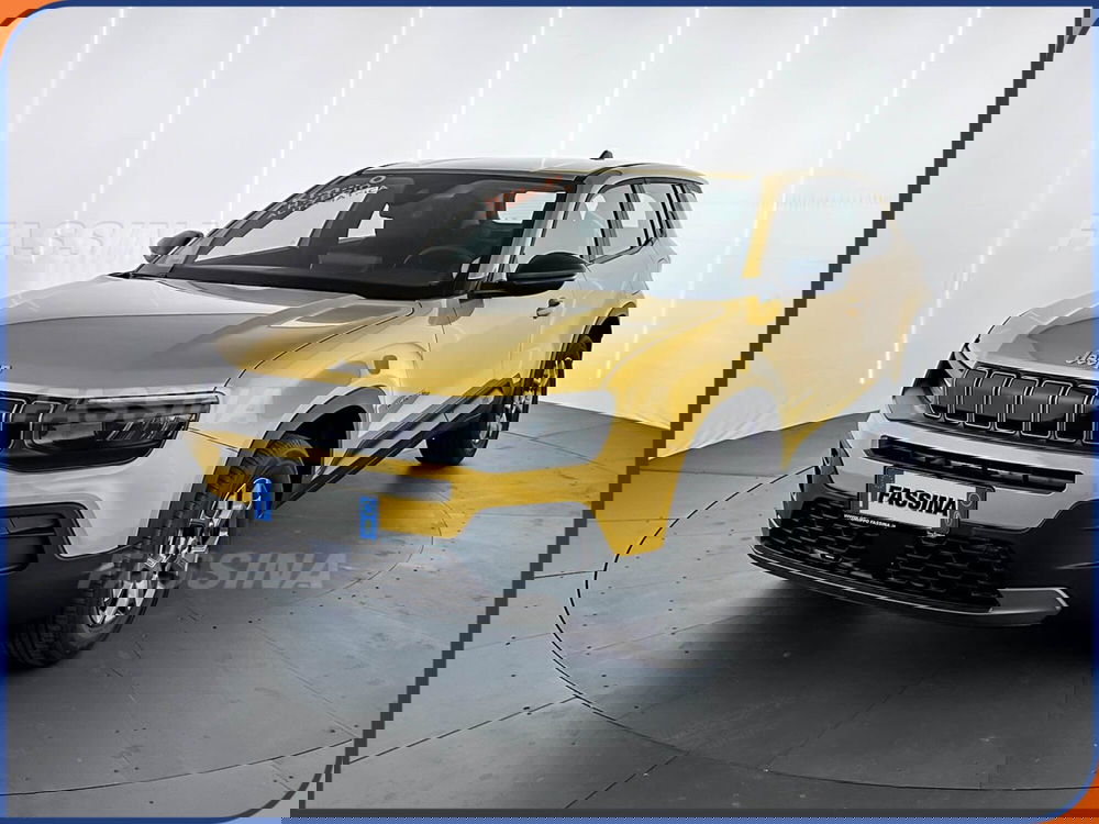 Jeep Avenger nuova a Milano (3)