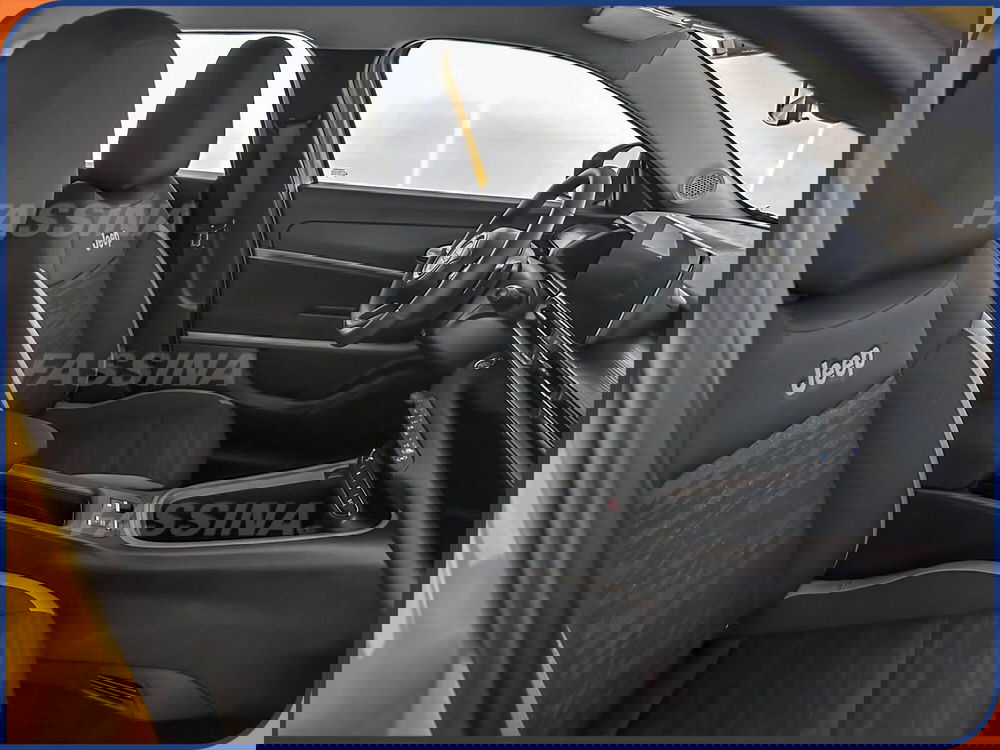 Jeep Avenger nuova a Milano (13)