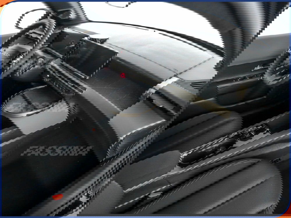 Lancia Ypsilon usata a Milano (13)