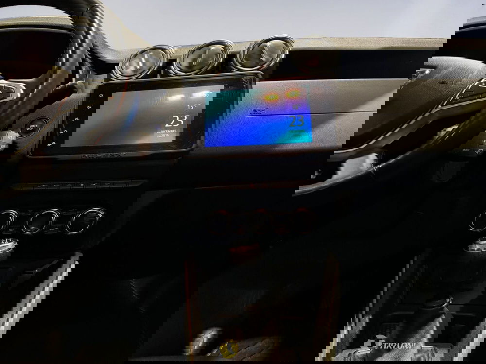 Dacia Duster usata a Milano (15)