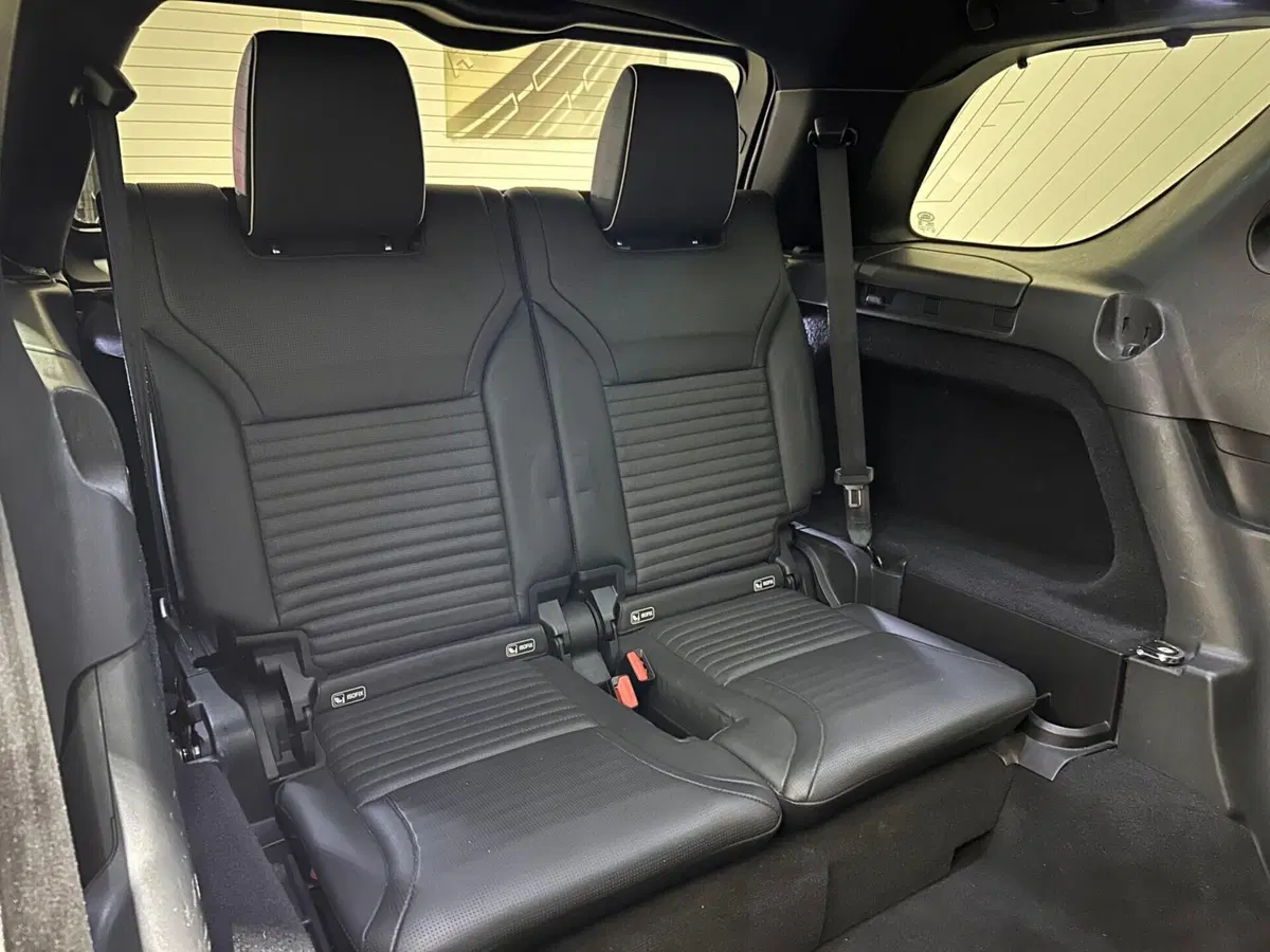 Land Rover Discovery usata a Napoli (11)
