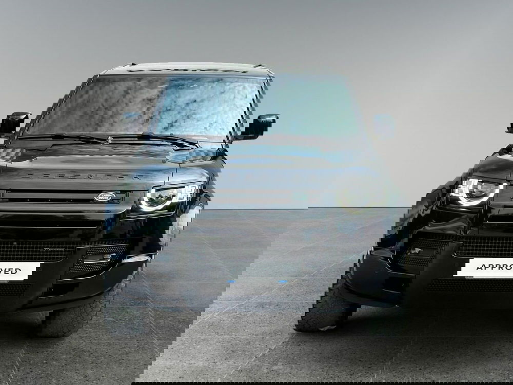 Land Rover Defender usata a Bari (8)