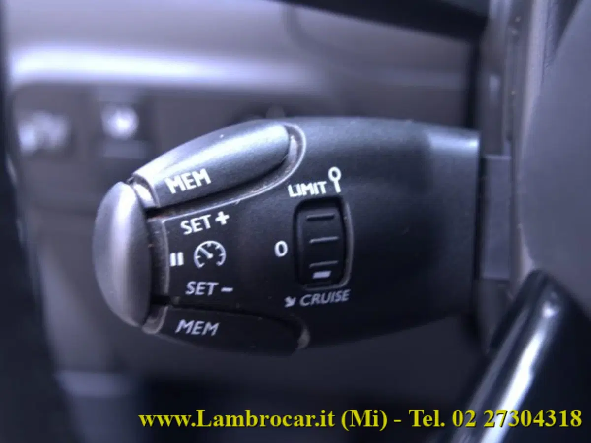 Citroen C3 usata a Milano (11)