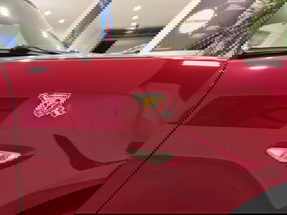 Abarth 124 Spider usata a Vicenza (14)