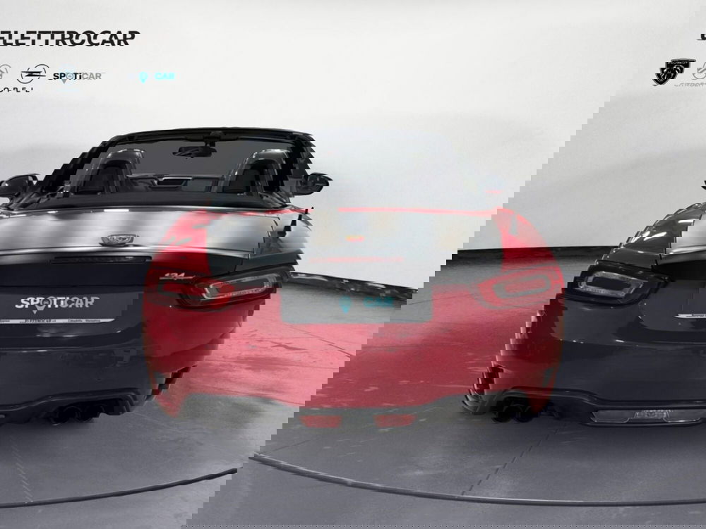 Abarth 124 Spider usata a Vicenza (7)