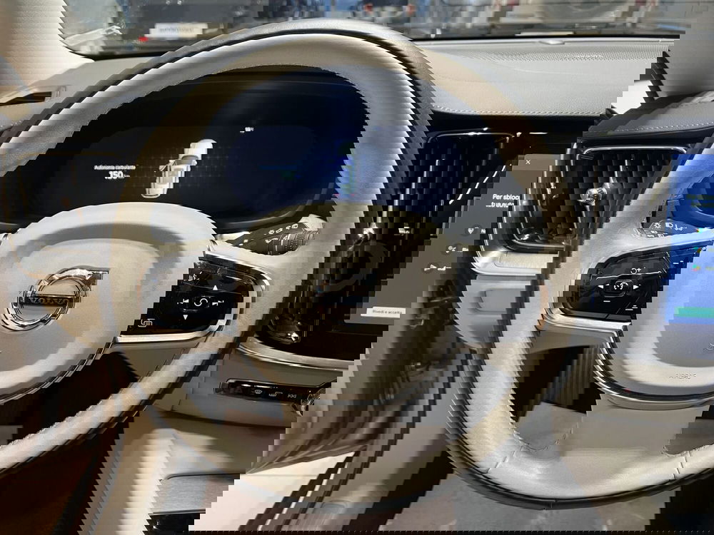 Volvo V60 Cross Country usata a Forlì-Cesena (17)