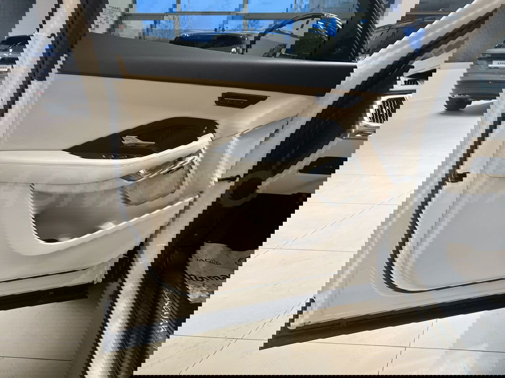 Jaguar E-Pace usata a Forlì-Cesena (15)