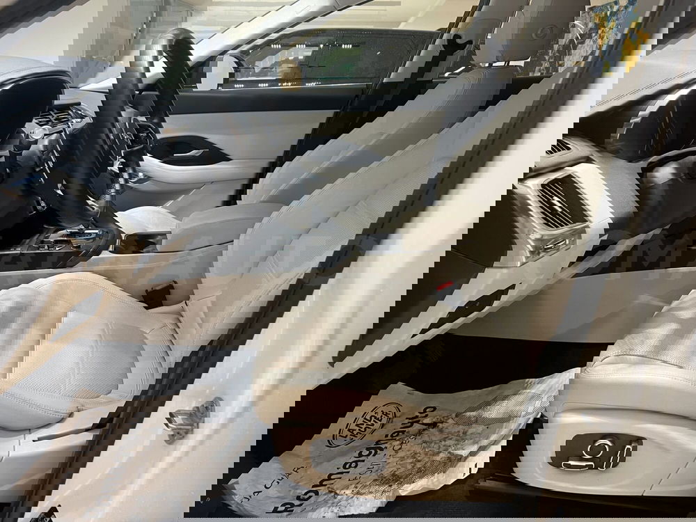 Jaguar E-Pace usata a Forlì-Cesena (16)