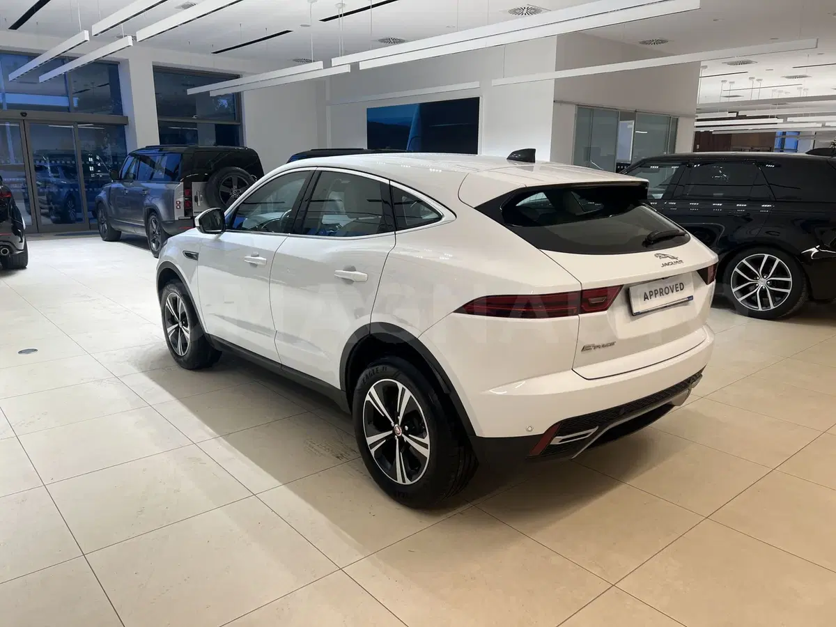 Jaguar E-Pace usata a Forlì-Cesena (7)
