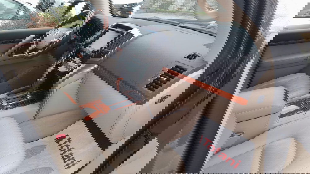 Toyota Land Cruiser V8 usata a L'Aquila (14)