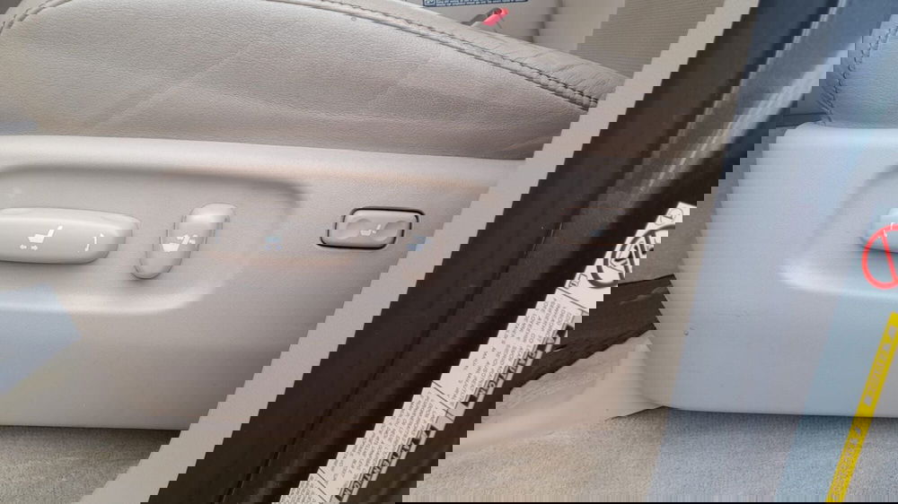 Toyota Land Cruiser V8 usata a L'Aquila (17)