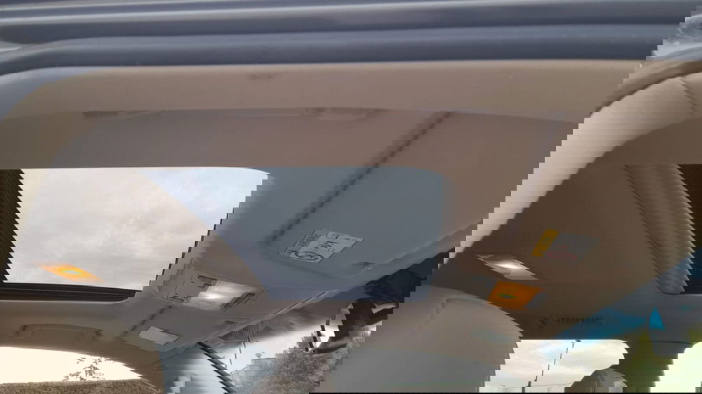 Toyota Land Cruiser V8 usata a L'Aquila (8)