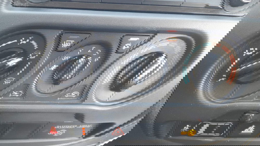 Mitsubishi L200 usata a L'Aquila (14)