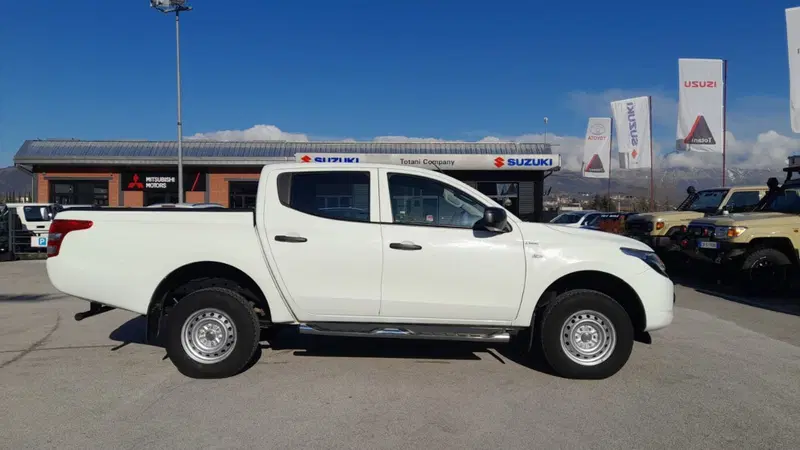Mitsubishi L200 usata a L'Aquila (18)
