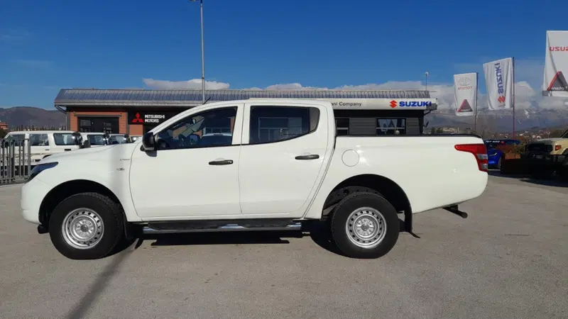 Mitsubishi L200 usata a L'Aquila (2)