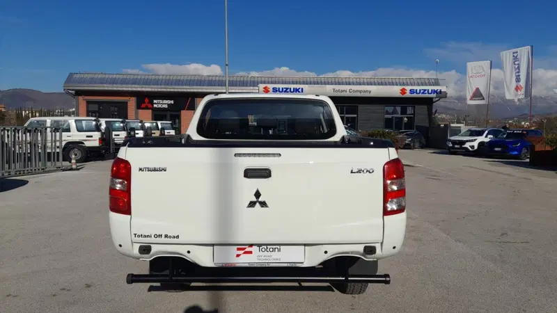 Mitsubishi L200 usata a L'Aquila (4)