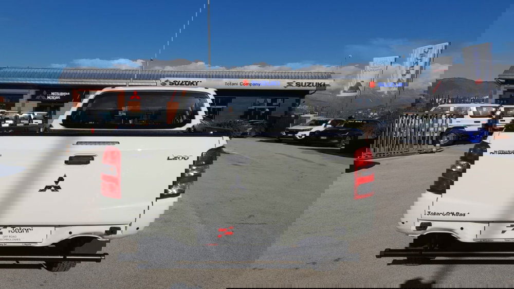 Mitsubishi L200 usata a L'Aquila (4)