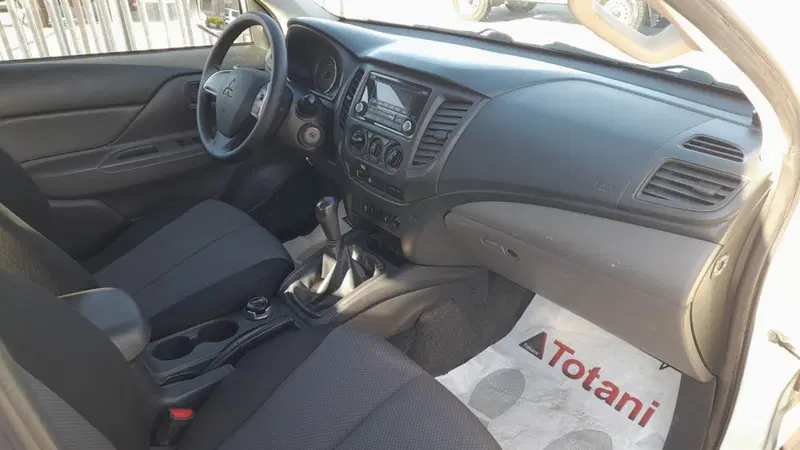Mitsubishi L200 usata a L'Aquila (6)