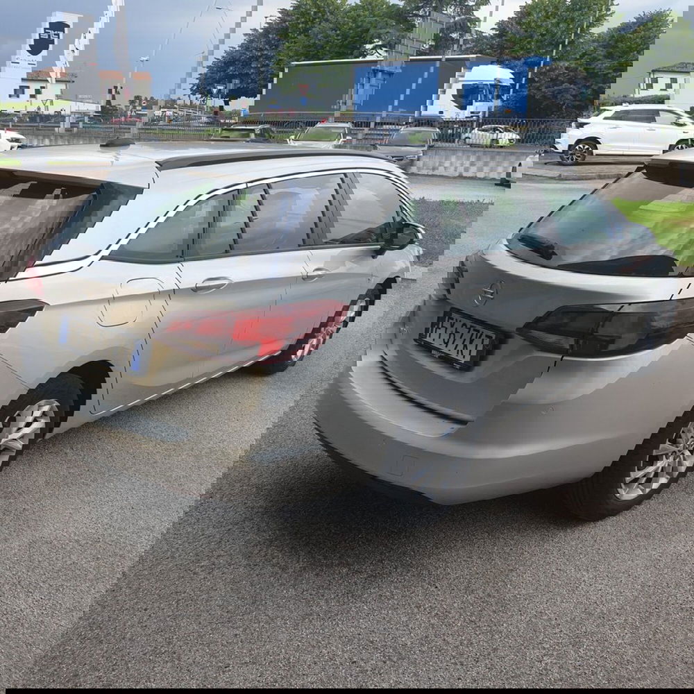 Opel Astra Station Wagon usata a Padova (6)