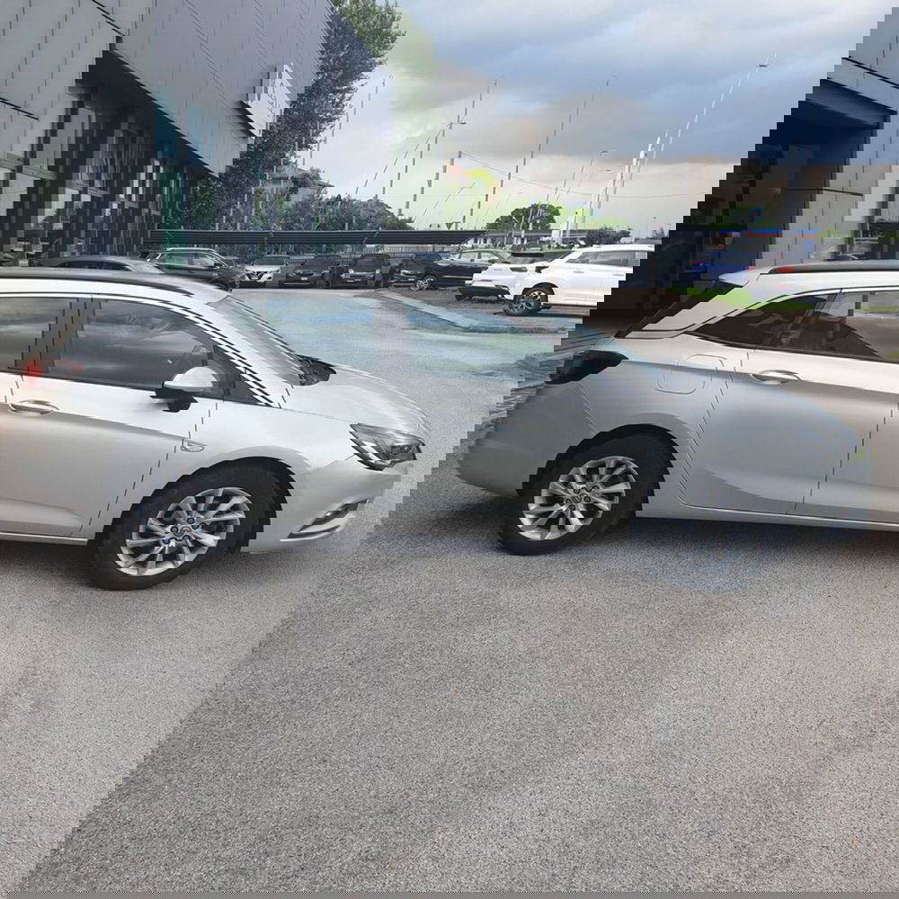 Opel Astra Station Wagon usata a Padova (7)