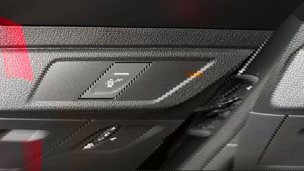 Dacia Sandero usata a Padova (11)