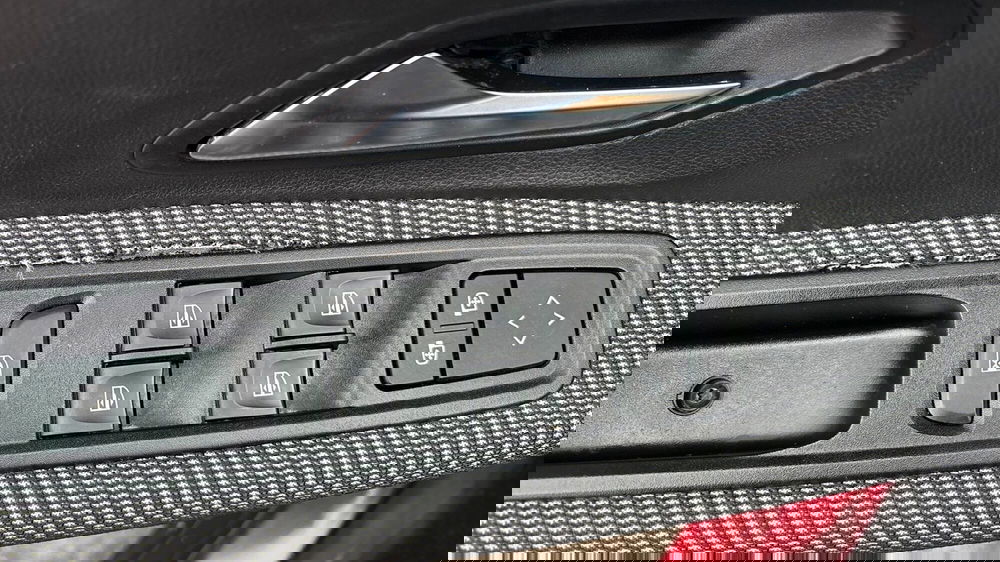 Dacia Sandero usata a Padova (16)