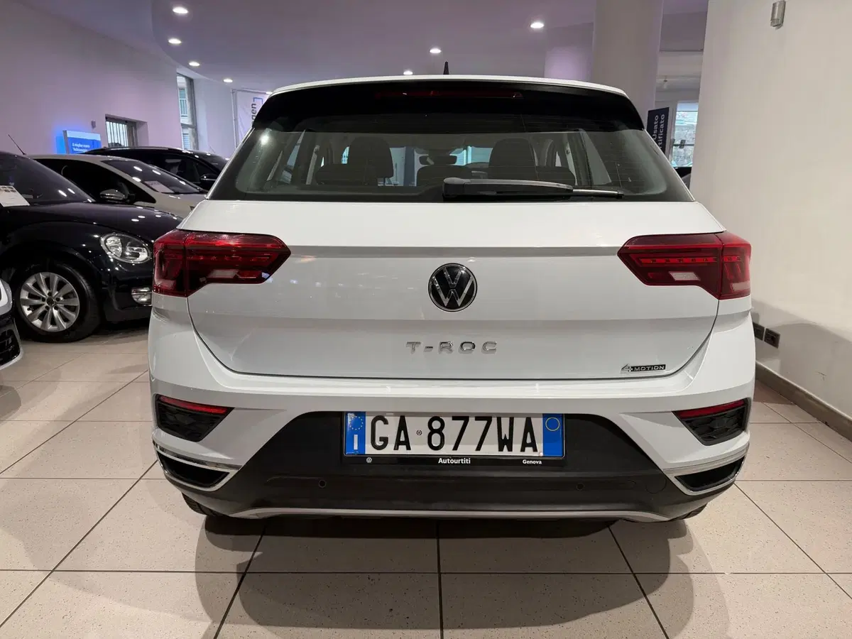 Volkswagen T-Roc usata a Genova (4)