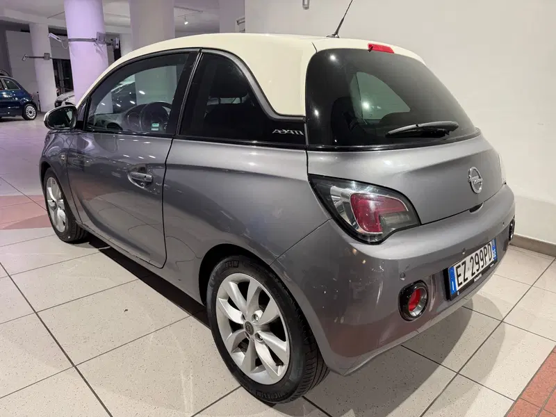 Opel Adam usata a Genova (3)