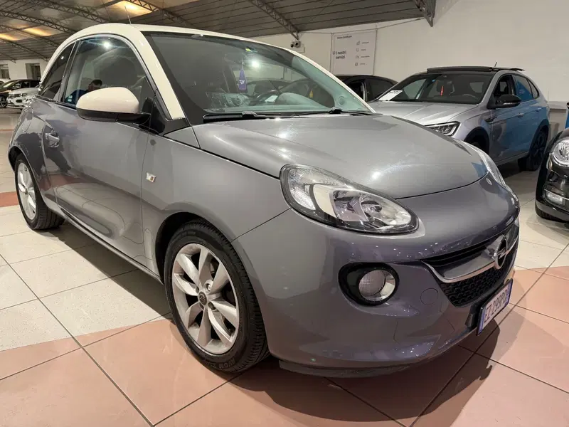 Opel Adam usata a Genova (6)