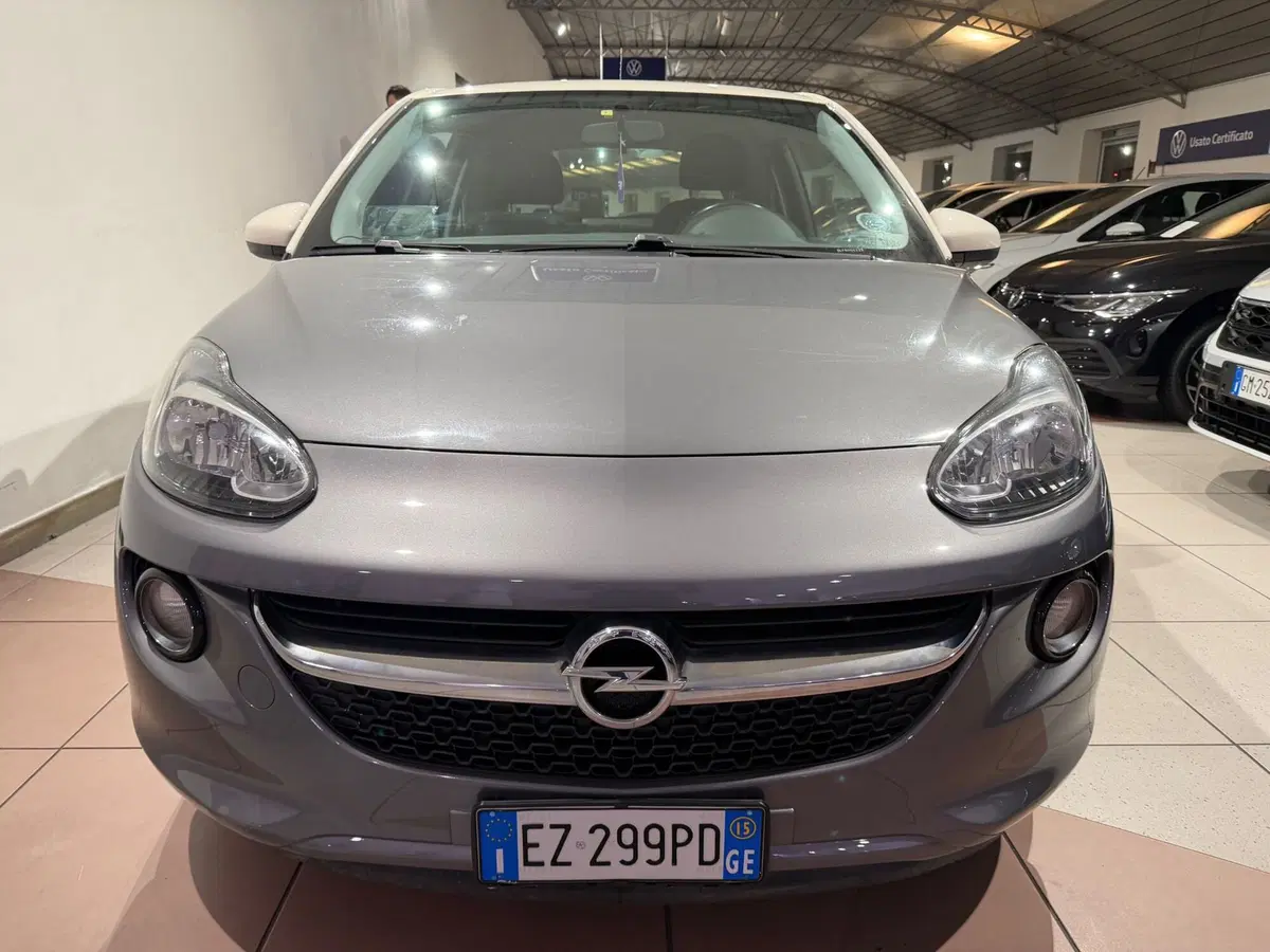 Opel Adam usata a Genova (7)