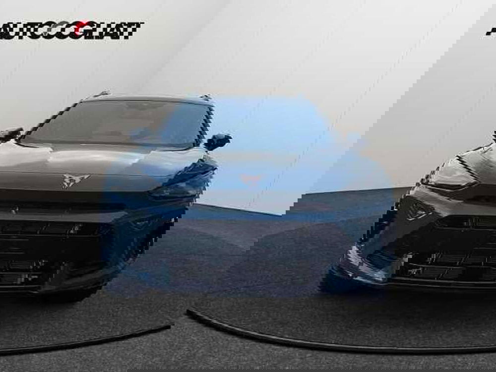 Cupra Formentor nuova a Lecco (2)