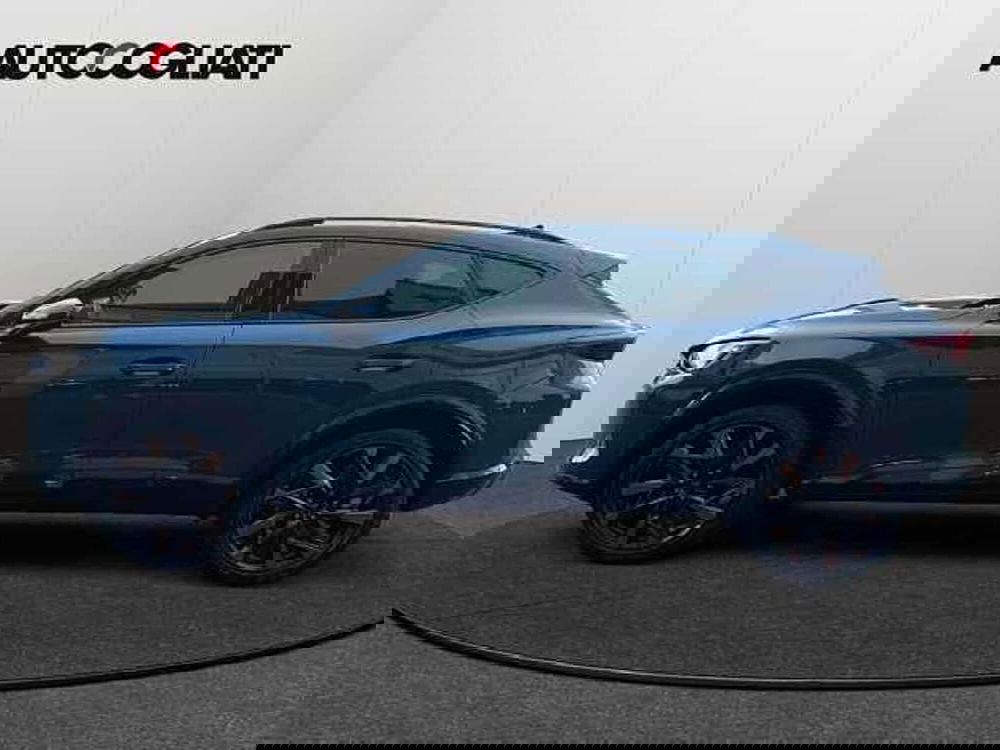 Cupra Formentor nuova a Lecco (3)