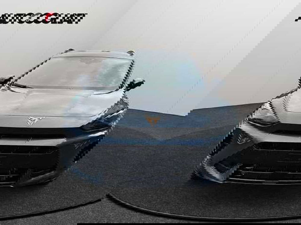 Cupra Formentor nuova a Lecco (2)