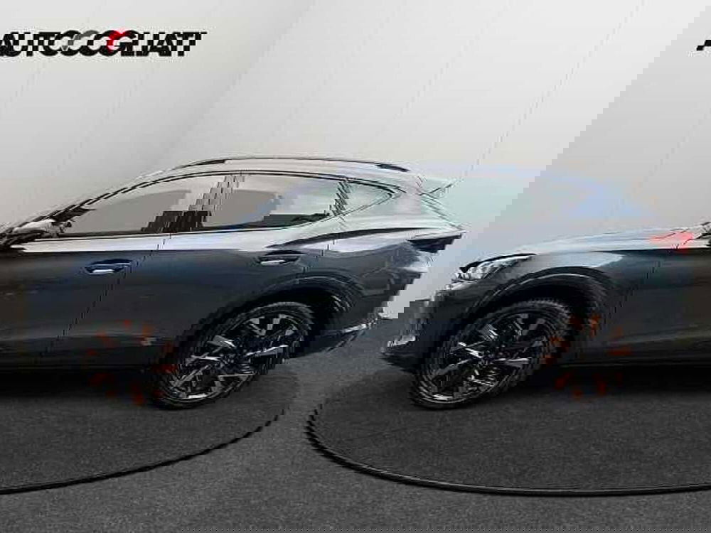 Cupra Formentor nuova a Lecco (7)